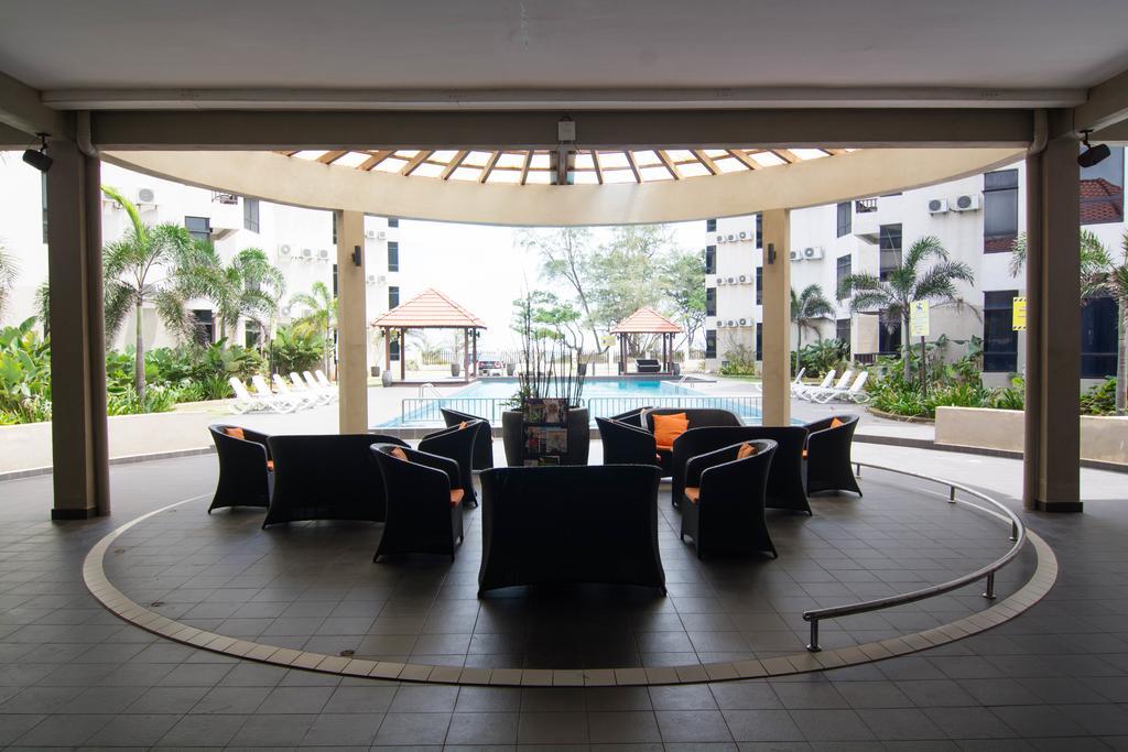 Holiday Homes At Samsuria Resort Kampung Sungai Ular Kültér fotó